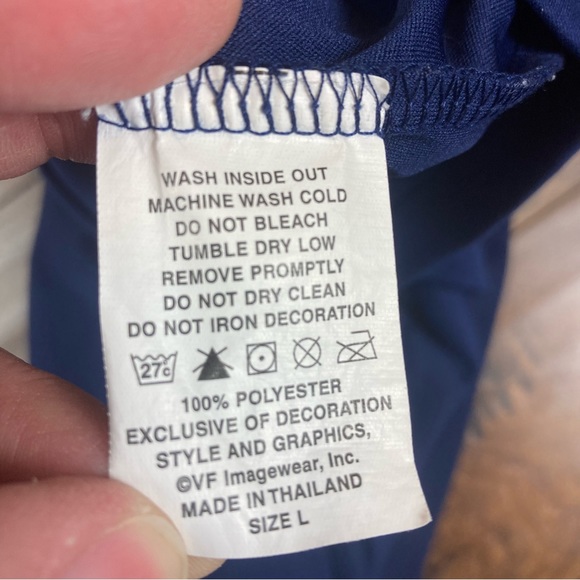 TENNESSEE TITANS Men’s Long Sleeve Pullover Shirt VF Imagewear NFL Size LARGE - Picture 5 of 8